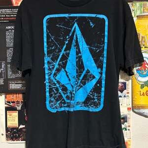 VTG Volcom Black Skate Snowboard Graphic T-Shirt